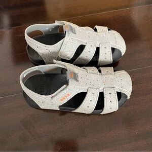 Reef Gray and Black Kids Sandals